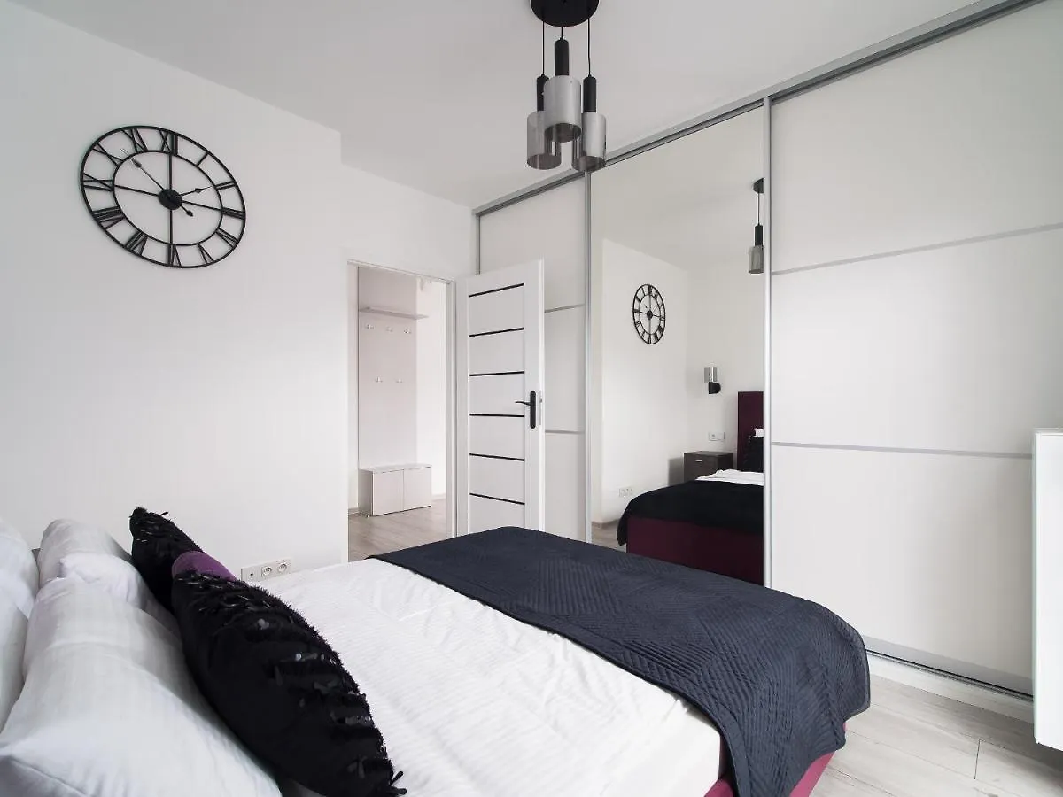 Szwedzka 22C Separate Bedroom Free Garage By Perfect Apart Warsaw Apartment